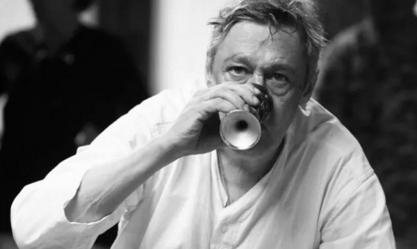 Мама кричала: &laquo;Хоть бы ты сдох, ненавижу!&raquo; Дети алкоголиков &mdash; о родителях, страхе и взрослой жизни