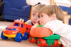 Детские игры 6-7 лет - дома, на природе в дороге"/>







.header-main{background:#fff!important}@media (max-width:450px){header.header-v2 .header-main{height:80px!important}}.bshare{height:26px;float:left;width:100%}.post-top{overflow:hidden}.maincont{float:left}ul.gva_menu>li>a{font-family:'Roboto Condensed'!important;font-weight:400!important;font-size:20px!important}.content-main p,.content-main li,.content-main ol{font-size:16px;line-height:26px;margin-bottom:10px}.block .block-title>span,.block .block-title{font-family:'Roboto'!important;font-weight:900;font-size:24px;color:#67675b}.block .block-title{border:none}header.header-v2 .main-menu{background:linear-gradient(to top left,#ea4949,#fea300);line-height:1.0}.area-main-menu{margin-top:10px}.breadcrumb a,.breadcrumb{font-family:'Roboto Condensed';font-weight:400}#block-logotip{margin:0}header.header-v2 .header-main{background:url(/sites/default/files/x15let-bkgr.jpg.pagespeed.ic.DK4FIh-3R3.jpg)!important;background-color:#fff!important;background-position-y:bottom!important;padding:15px 0 5px 0}.field--name-description{margin-bottom:15px}.node--view-mode-teaser-1 .post-content{min-height:30px}.owl-carousel .node--view-mode-teaser-1 .post-content{min-height:80px}.header-right{height:55px;vertical-align:middle;display:flex;align-items:center;justify-content:center}.footer{background:linear-gradient(to top left,#ea4949,#fea300)}img.img-left{margin-right:15px;margin-bottom:10px}.post-content img{display:block;height:auto!important;max-width:100%;padding-bottom:15px}div.rer{float:left;width:100%;margin-bottom:10px}a.blink{color:#00f;font-weight:bold}.post-block iframe{position:relative!important;width:inherit!important;min-height:inherit!important}h1,h2,h3,h4,h5,h6,.h1,.h2,.h3,.h4,.h5,.h6{font-family:'Roboto';font-weight:700}h1,.h1,h2,.h2,h3,.h3{margin-top:20px;margin-bottom:20px}h2,h3,h4,h5,h6,.h1,.h2,.h3,.h4,.h5,.h6{font-weight:500;color:#5a5a5a}.article-detail .post-title{font-size:36px;line-height:42px}body.body-background-dark #page-main-content .block:not(.block-system-main-block) {padding:30px}.logobox{width:250px}header.header-v2 .header-main{padding:15px 0}body.boxed{background-color:#711414}.post-title a{font-family:'Roboto'!important}.wave,.subwave{position:relative}.wave:before,.wave2:before,.wave3:before,.wave4:before,.wave5:before{content:"";position:absolute;left:0;right:0;background-repeat:repeat;height:15px;background-size:22px 20px;background-image:radial-gradient(circle at 11px -1px,white 12px,transparent 13px)}.wave2:before{background-image:radial-gradient(circle at 11px -1px,#f4f4f2 12px,transparent 13px)}.wave3:before{background-image:radial-gradient(circle at 11px -1px,#b93737 12px,transparent 13px)}.wave4:before{background-image:radial-gradient(circle at 11px -1px,#ea4a47 12px,transparent 13px)}.wave5:before{background-image:radial-gradient(circle at 11px -1px,#b93737 12px,transparent 13px)}.news{background:#fff}.breadcrumb-content-inner .gva-block-breadcrumb{padding:5px 5px 5px 18px!important}.post-block iframe.instagram-media{width:calc(100% - 2px)!important;margin-top:25px!important;margin-bottom:25px!important}blockquote{border-left:5px solid #ea4949;font-style:italic}.footer .footer-center{padding:0 0 0}.menu--about ul.gva_menu{list-style:none}.menu--about li{float:left;display:block;padding:10px}.menu--about a{color:#fff}.menu--about a:hover{color:#000}.maincont a{color:#ea4949;text-decoration:underline}.maincont ul{padding-left:25px}.post-block iframe{min-width:100%}.dr15{background-image:url(/sites/default/files/xdr15.jpg.pagespeed.ic.g1RheHH_ps.jpg);background-repeat:repeat}img.align-left{padding-right:15px}a.btn-danger{color:#fff}.ninf{float:right}span.videl{font-weight:700;color:#9c6868}.block300x600{height:600px}{
    "@context": "https://schema.org",
    "@graph": [
        {
            "@type": "Article",
            "headline": "Детские игры 6-7 лет - дома, на природе в дороге",
            "description": "Предлагаем обзор самых полезных и познавательных детских игр для детей 6 и 7 лет. 6 лет и 7 лет &ndash; это  школьный возраст. В этот период дети либо активно готовятся в 1 классу, либо уже пошли в школу, т.е. психологически переходят на качественно другой уровень. Но доминирующей формой обучения и развития для них все еще остается игра.nТак во что же играют современные дети? По большей части в это время они уже активные пользователи телефонов, планшетов, компьютеров и игровых приставок. Почему? В первую очередь, потому что это удобно взрослым.",
            "image": {
                "@type": "ImageObject",
                "representativeOfPage": "True",
                "url": "https://prelest.com/sites/default/files/styles/large/public/articles_big/ava_vk_2.jpg?itok=Etg6laW5",
                "width": "1170",
                "height": "800"
            },
            "datePublished": "2014-07-15T06:08:10+0400",
            "dateModified": "2015-08-21T12:37:15+0300",
            "author": {
                "@type": "Organization",
                "@id": "https://prelest.com",
                "name": "Женский журнал Прелесть",
                "logo": {
                    "@type": "ImageObject",
                    "url": "https://prelest.com/sites/default/files/logo60.jpg",
                    "width": "340",
                    "height": "60"
                }
            },
            "publisher": {
                "@type": "Organization",
                "@id": "https://prelest.com",
                "name": "Женский журнал Прелесть",
                "logo": {
                    "@type": "ImageObject",
                    "url": "https://prelest.com/sites/default/files/logo60.jpg",
                    "width": "340",
                    "height": "60"
                }
            },
            "mainEntityOfPage": "https://prelest.com/deti/razvitie/detskie-igry-67-let-doma-na-prirode-v-doroge"
        }
    ]
}

Детские игры 6-7 лет - дома, на природе в дороге
{"path":{"baseUrl":"/","scriptPath":null,"pathPrefix":"","currentPath":"node/22451","currentPathIsAdmin":false,"isFront":false,"currentLanguage":"ru"},"pluralDelimiter":"u0003","suppressDeprecationErrors":true,"statistics":{"data":{"nid":"22451"},"url":"/core/modules/statistics/statistics.php"},"ajaxTrustedUrl":{"/search/node":true},"layzy_load":"off","gavias_load_ajax_view":"/custom/gavias_hook/ajax_view","user":{"uid":0,"permissionsHash":"dc4fad77e4008e180c1a879d4b2592f39d1bbe0a8ee6ca5fb84f1686fd49d23e"}}





(function(){(window.NRentCounter=window.NRentCounter||[]).push({id:"5dceda4964f02"});}());




const adfoxBiddersMap={'myTarget':'816008','betweenDigital':'871789','buzzoola':'880620',};var adUnits=[{code:'adfox_154289544621567878',sizes:[[300,250],[336,280]],bids:[{bidder:'myTarget',params:{placementId:337677,}},{bidder:'betweenDigital',params:{placementId:2770217,}},{bidder:'buzzoola',params:{placementId:81124,}},]},];var userTimeout=500;window.YaHeaderBiddingSettings={biddersMap:adfoxBiddersMap,adUnits:adUnits,timeout:userTimeout};

!function(){var a=window,d=a.document,e=d.getElementsByTagName('head')[0];e||(e=d.createElement('head'),a.appendChild(e)),a.__clADF__={state:0,loaded:0,adxAllowed:function(c){if(1!=this.loaded){n='adfoxAsyncParams',a[n]&&a[n].forEach(function(e,t,a){e.params.pk=c}),n1=n+'Scroll',a[n1]&&a[n1].forEach(function(e,t,a){e[0].params.pk=c}),n='Adaptive',a[n]&&a[n].forEach(function(e,t,a){e[0].params.pk=c}),this.state=c;var e=document.createElement('script');e.setAttribute('src','https://yastatic.net/pcode/adfox/loader.js'),e.setAttribute('async','async');var t=d.getElementsByTagName('head')[0];t||(t=d.createElement('head'),a.appendChild(t)),t.appendChild(e),this.loaded=1}}};var t=d.createElement('script');function c(){__clADF__.adxAllowed(0)}t.setAttribute('src','//clickiocdn.com/hbadx/?f=__clADF__&rt='+(new Date).getTime()+'&site_id=204683&title='+encodeURIComponent(d.title)+'&r='+encodeURIComponent(d.referrer)),t.setAttribute('async','async'),t.onreadystatechange=function(){'loaded'!=this.readyState&&'complete'!=this.readyState&&setTimeout(c,0)},t.onerror=function(){setTimeout(c,0)},e.appendChild(t),setTimeout(c,3e3)}();
(function(){var f=false,b=document,c=b.documentElement,e=window;function g(){var a="";a+="rt="+(new Date).getTime()%1E7*100+Math.round(Math.random()*99);a+=b.referrer?"&r="+escape(b.referrer):"";return a}function h(){var a=b.getElementsByTagName("head")[0];if(a)return a;for(a=c.firstChild;a&&a.nodeName.toLowerCase()=="#text";)a=a.nextSibling;if(a&&a.nodeName.toLowerCase()!="#text")return a;a=b.createElement("head");c.appendChild(a);return a}function i(){var a=b.createElement("script");a.setAttribute("type","text/javascript");a.setAttribute("src","http"+("https:"==e.location.protocol?"s":"")+"://s.luxadv.com/t/lb210311_3.js?"+g());typeof a!="undefined"&&h().appendChild(a)}function d(){if(!f){f=true;i()}};if(b.addEventListener)b.addEventListener("DOMContentLoaded",d,false);else if(b.attachEvent){c.doScroll&&e==e.top&&function(){try{c.doScroll("left")}catch(a){setTimeout(arguments.callee,0);return}d()}();b.attachEvent("onreadystatechange",function(){b.readyState==="complete"&&d()})}else e.onload=d})();

