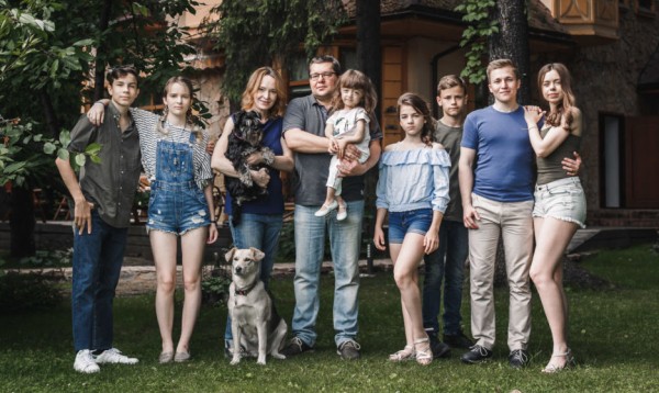 &laquo;С приемными детьми замуж не выйдешь&raquo;. Но Татьяна забрала первого ребенка уже в 20, а затем еще двоих
