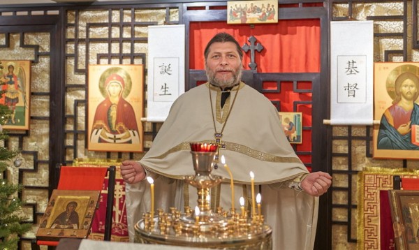 &laquo;Тревожная мать &mdash; это уже мем&raquo;. Психолог Алина Рябый &mdash; о нереальных требованиях к родителям