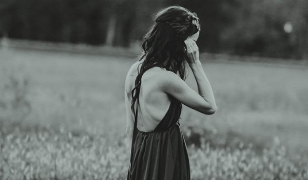 Что происходит, когда девушка чувствует себя недооцененной Что происходит, когда девушка чувствует себя недооцененной