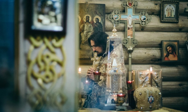 &laquo;Я превратилась в религиозный автоответчик&raquo;. Как пережить духовное выгорание?