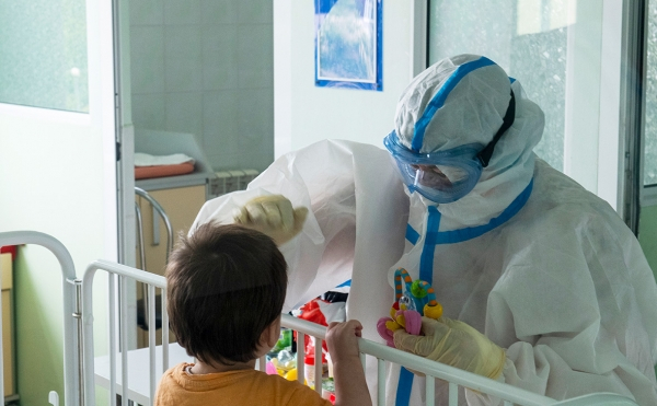 
					  
				Почему дети стали чаще болеть коронавирусом. Инфекционист о причинах и основных симптомах Ковида.	  
					  
			