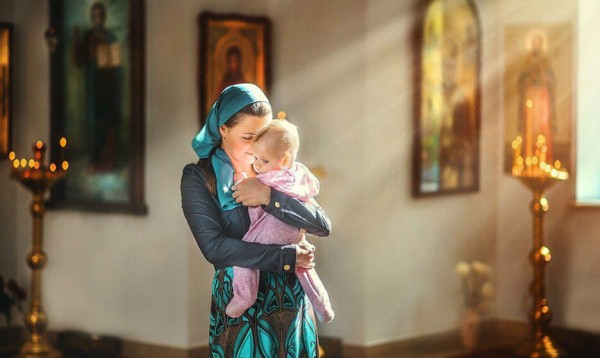 &laquo;От прививки больная или колдуны в роду были?&raquo; И заводит: наказание, наказание!