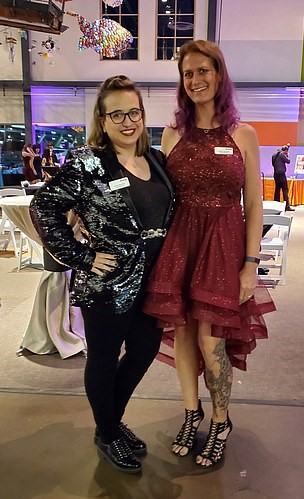 Жена не знала, как сказать мужу, что она лесбиянка. А у того в запасе было признание хлеще, и оно спасло брак